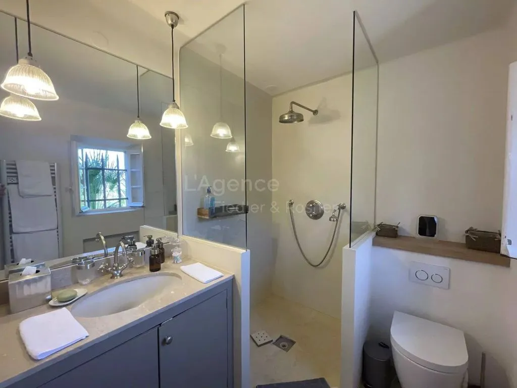 Vannitoad - Charming Villa with Pool in Saint-Tropez