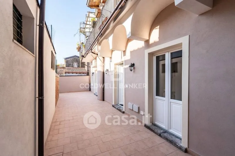 Giardino - Rearranged Two-Bedroom in Acireale Centre