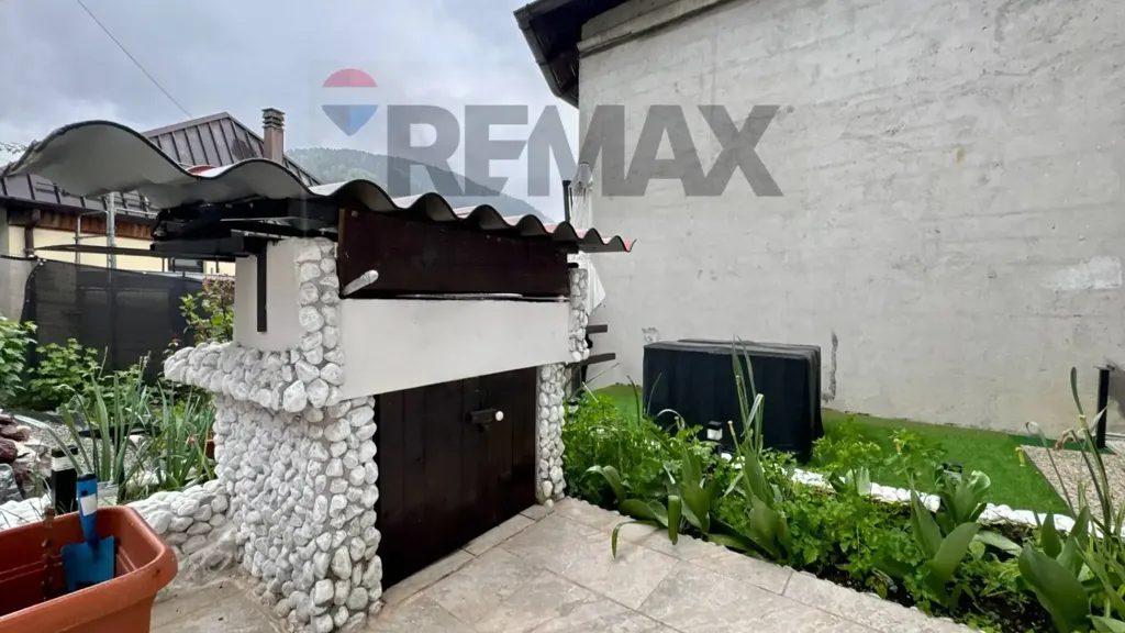 Aed - Fully Rented House with Garden in Paularo