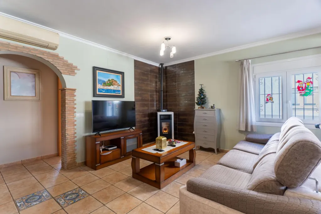 Elutuba - Renovated Villa with Pool in Dénia