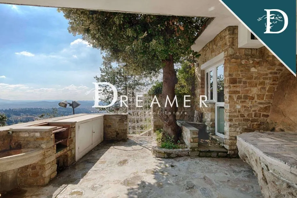 Terrass - Luxury Apartment with Private Garden in Florence