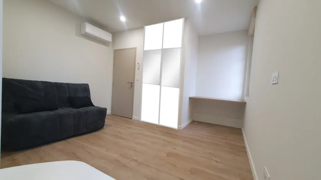 Magamistoad - Renovated Studio with Balcony in Centre