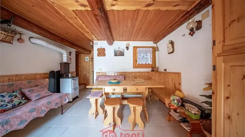 Salle à manger - Baita with Mountain View in San Giacomo Filippo