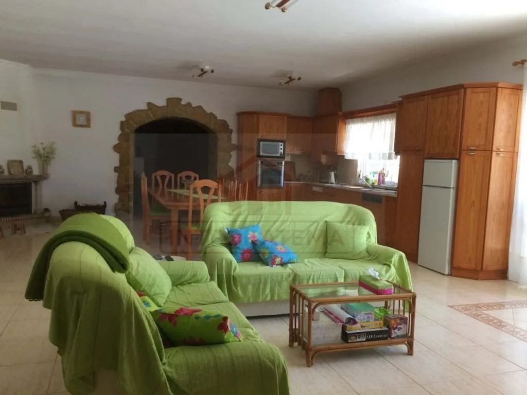 Elutuba - Luxury Farmhouse with Pool near Santarém