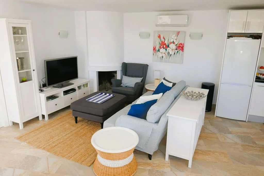 Elutuba - Terraced House with Pool in Alaior