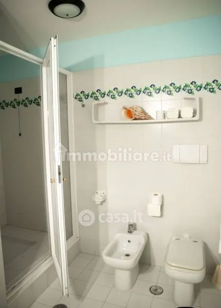 Vannitoad - Villa with Pool and Private Park in Latina