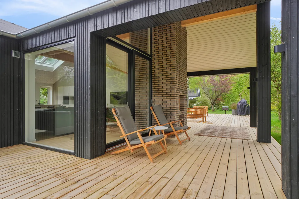 Terrasse - New Summerhouse with Large Windows in Asserbo