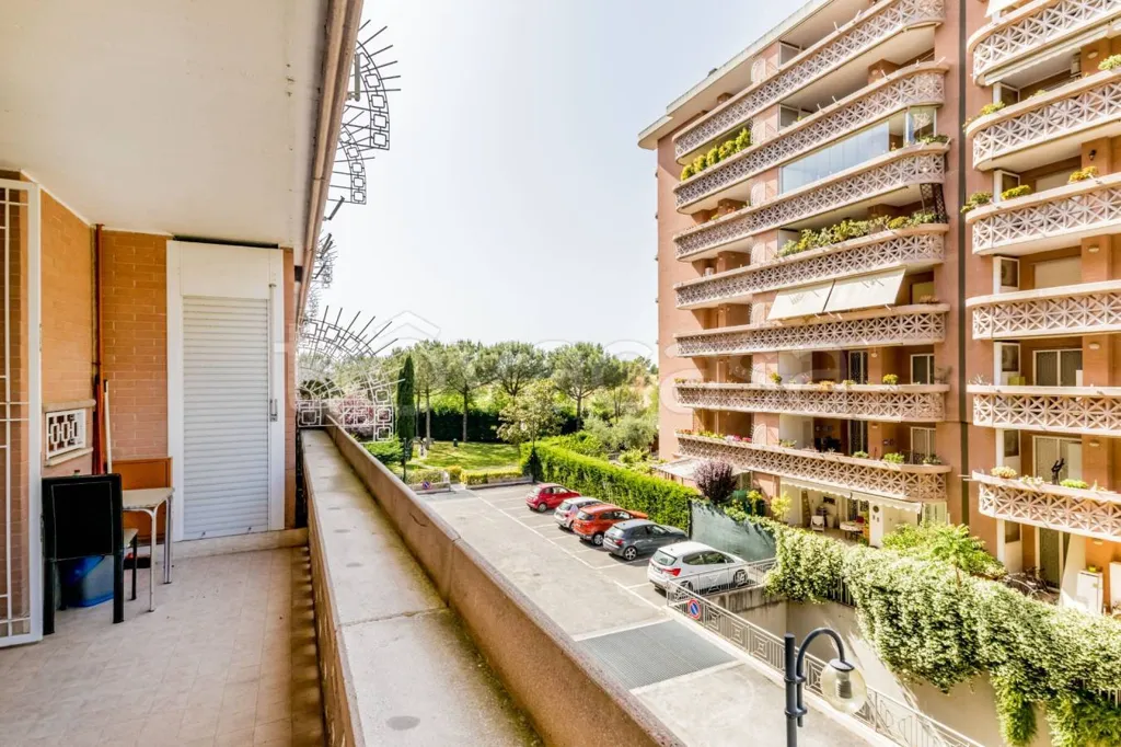 Balcone - Villa with Garden and Pool in San Giusto Canavese
