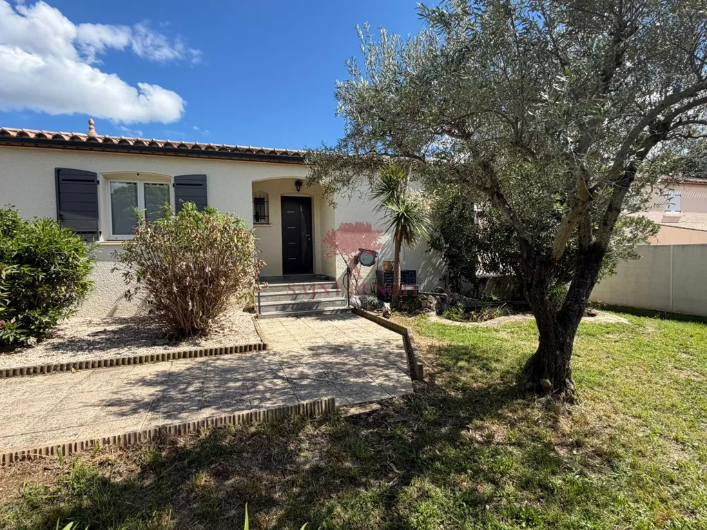 Extérieur - Villa avec Piscine à Gignac