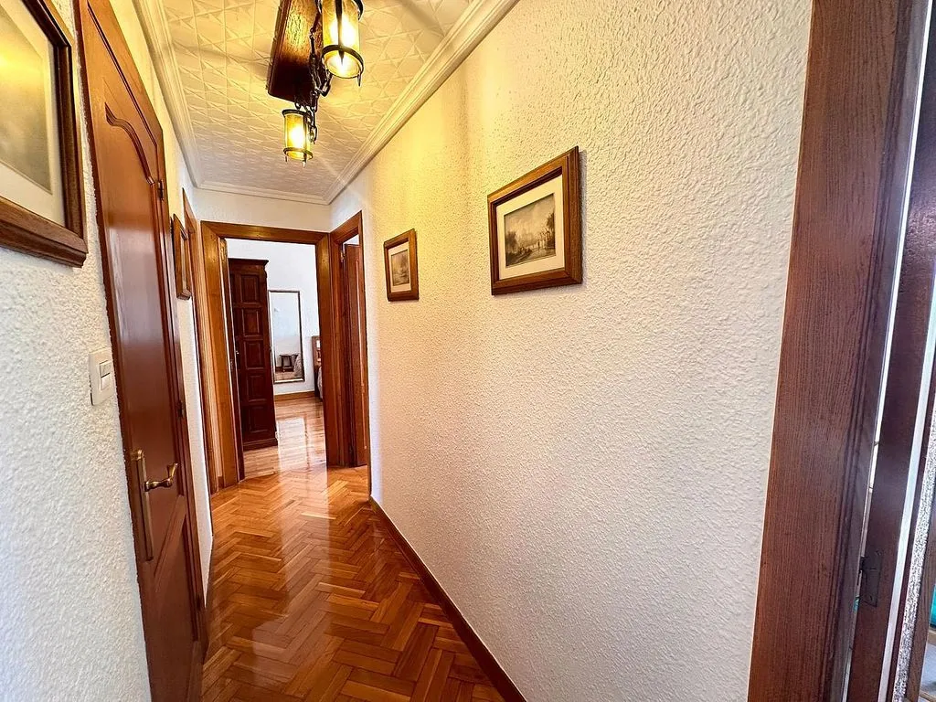 hallway_entrance