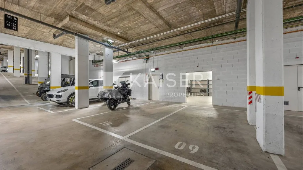 Garage - Luxury Penthouse with Sea View in Albufeira