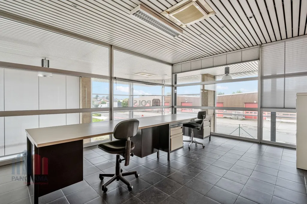 Bureau - Local Commercial avec Toit en Verre à Meulebeke