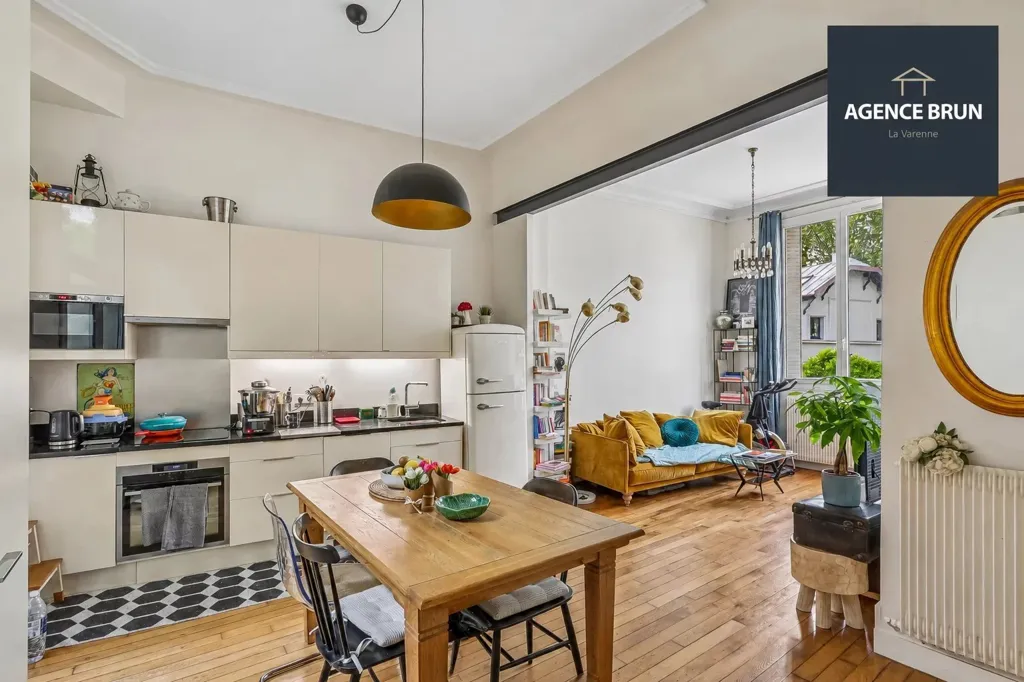 Cuisine - Appartement Traversant avec Terrasse au Parc de Saint-Maur