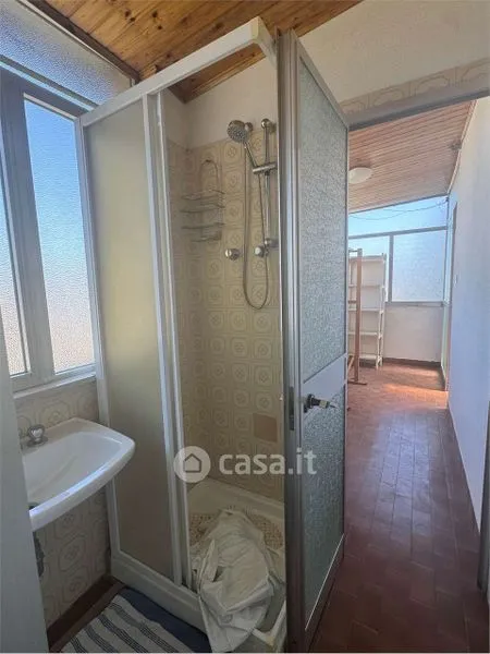 Bathrooms - Spacious Apartment near Sea in Pescara