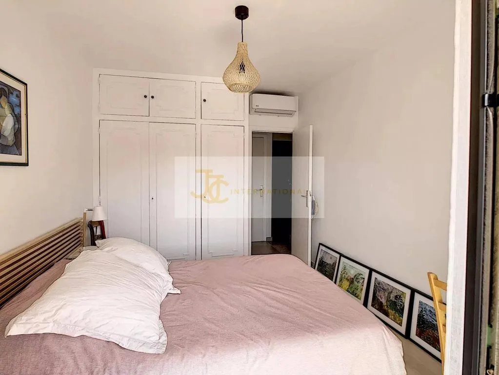 Chambres - Appartement Luxe avec Terrasse à Antibes