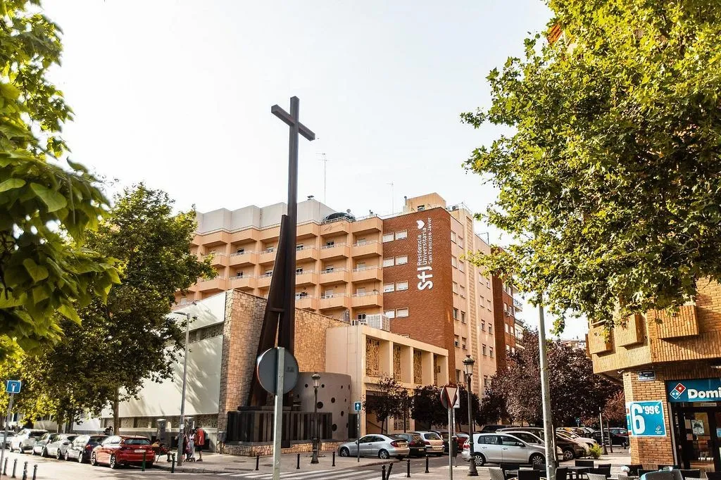Furnished Flat with Air Conditioning in Algirós
