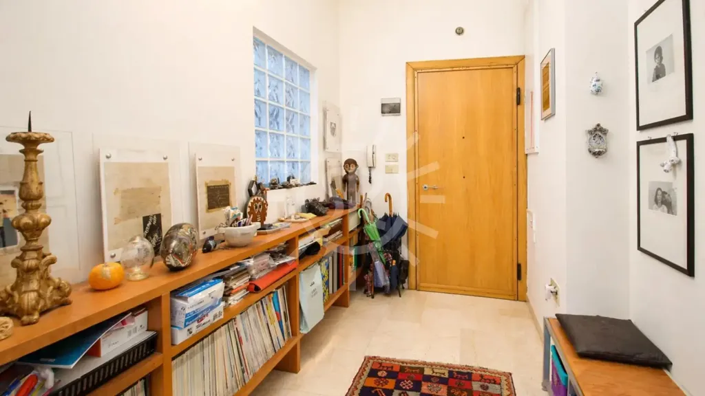 Entrée - Apartment with Balcony in Bologna