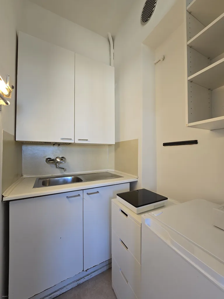Utility Room - Bright 1-Bedroom Flat with Metro Access in Kallio