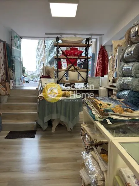 Pièces - Retail Unit with High Commercial Potential in Chalkida Centre