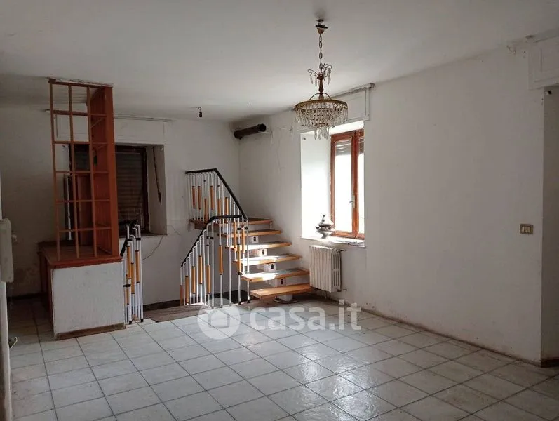 Elutuba - Semi-Detached House with Garden in Gressan