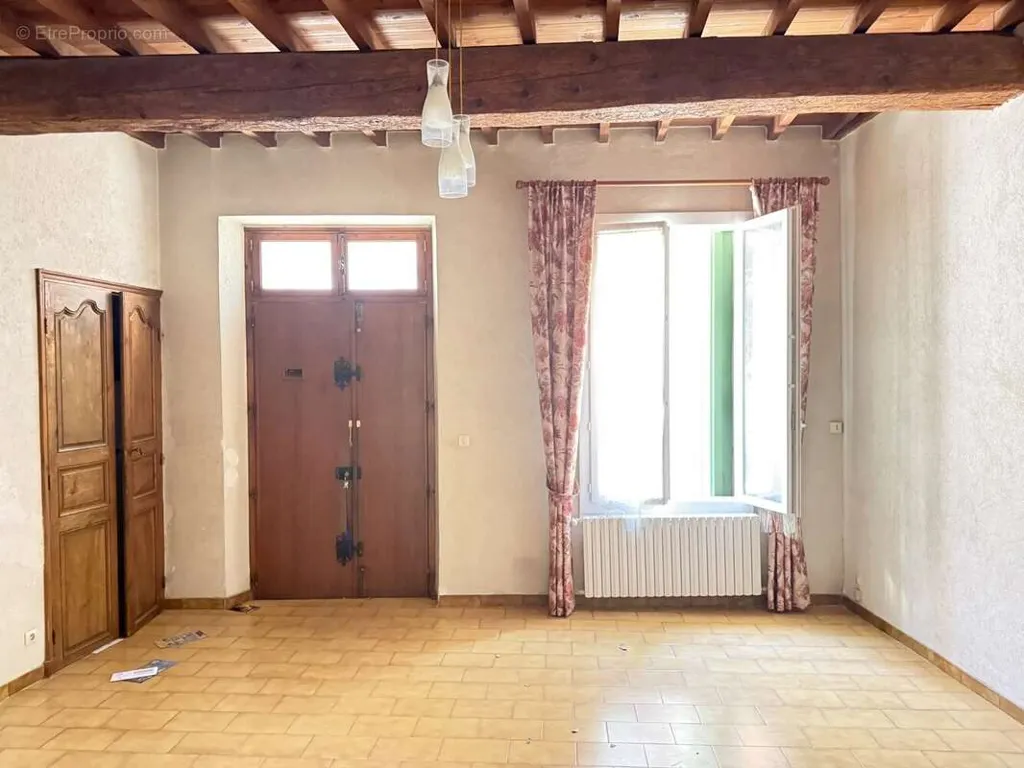 Rooms - Provençal House with Garden in Arles