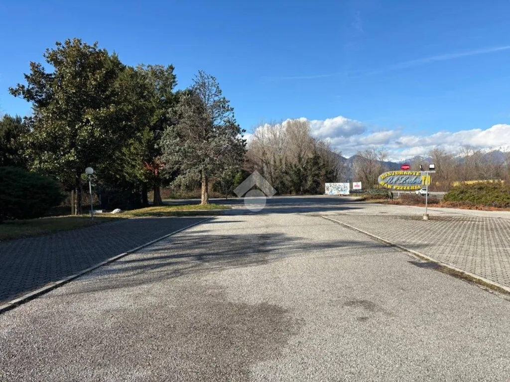 Extérieur - Commercial Complex with Restaurant in Artegna