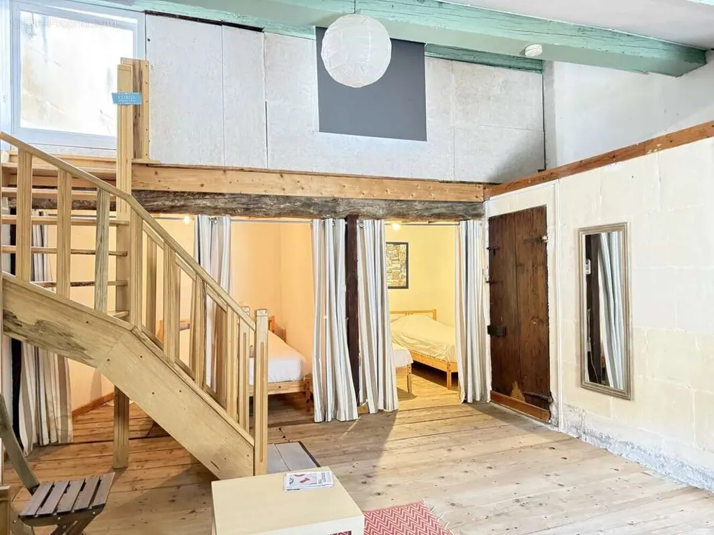 Stanze - Charming House with Terrace in Arles