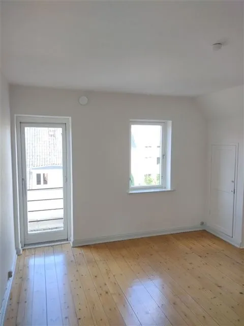 Pièces - Renovated Apartment in Quiet Estate, Aarhus