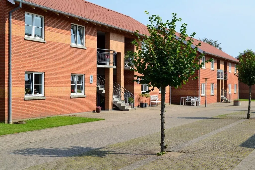 Extérieur - Modern Terraced House with Shared Garden in Skive