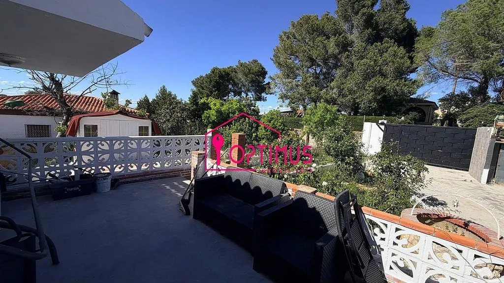 Terrasse - Chalet with Pool and Terrace in Turís