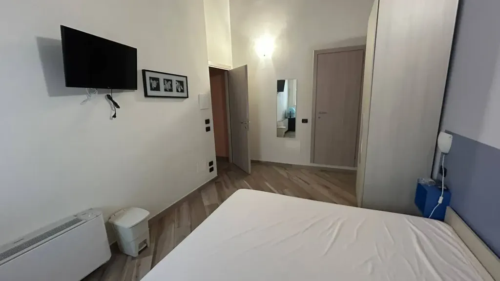 Magamistoad - Luxury Apartment with Private Bathroom in Pisa
