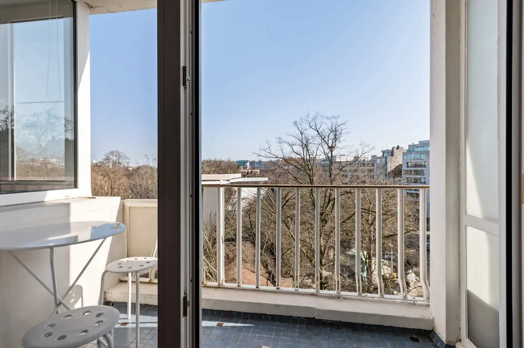 Balcone - Three-Bedroom House in Antwerp
