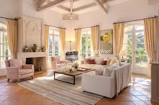 Séjour - Villa de Luxe avec Vue Mer à Grimaud