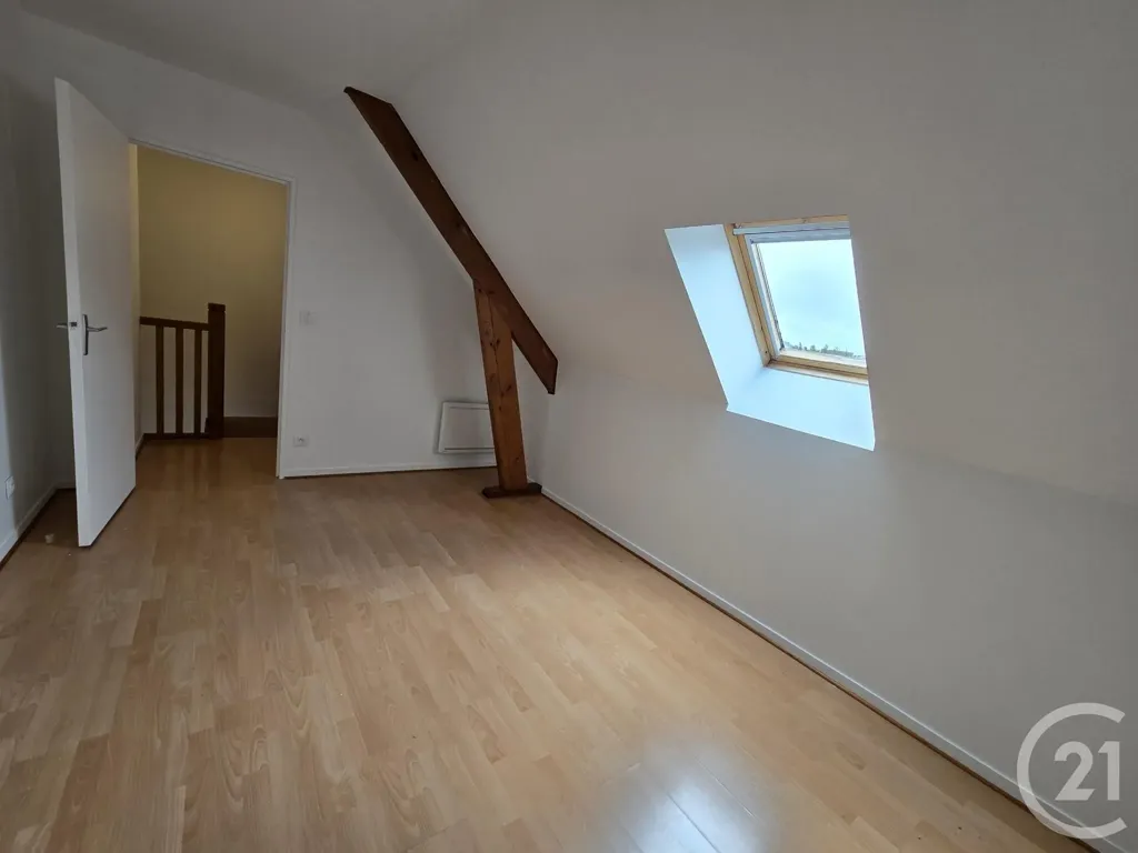 Toad - Duplex Apartment with Parking in Chartres