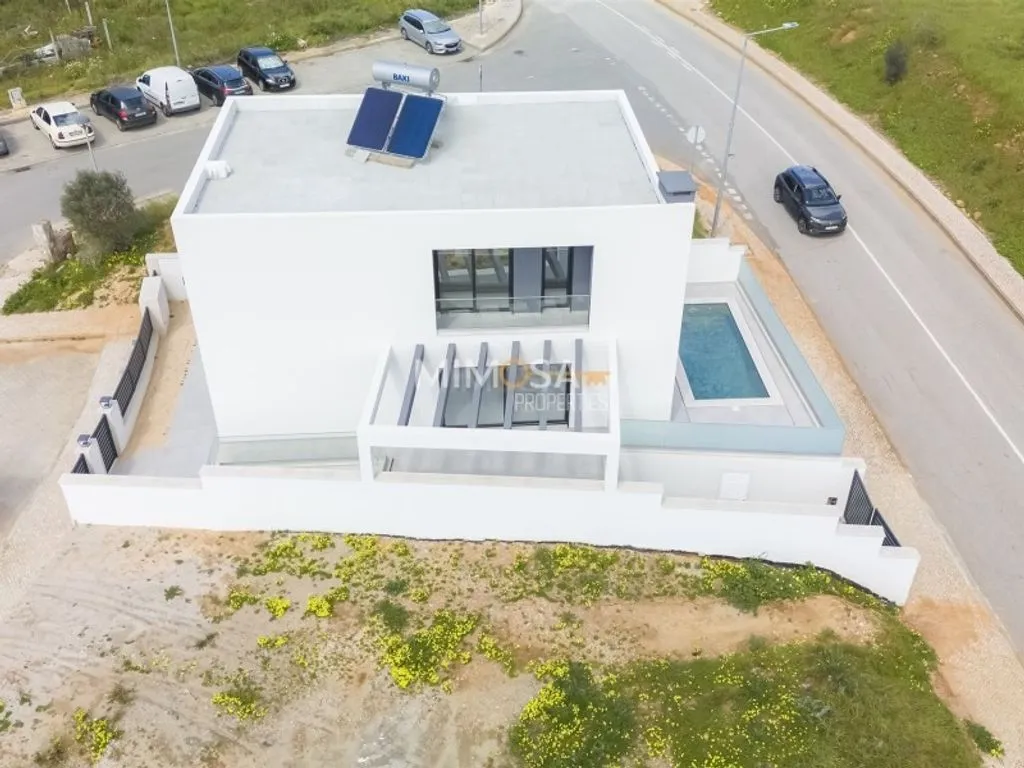 Õhuvaade - Contemporary Villa with Pool in Mexilhoeira Grande