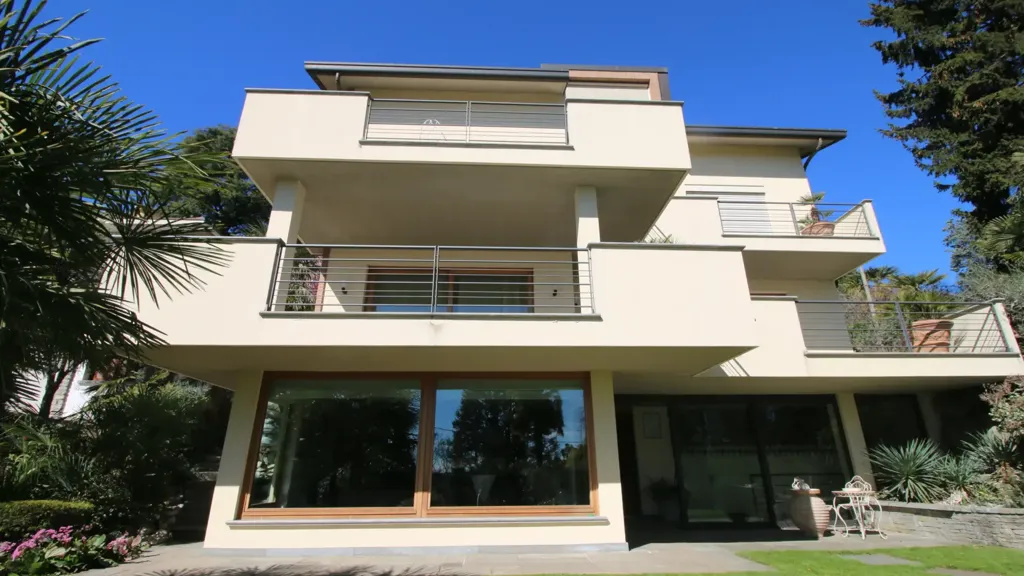 Esterno - Villa with Panoramic Views in Inverigo