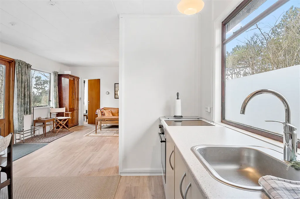 Cuisine - Summerhouse with Sea View in Martofte