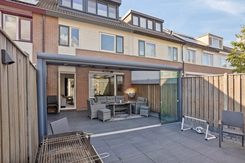 Maison 6 pièces à Rotterdam