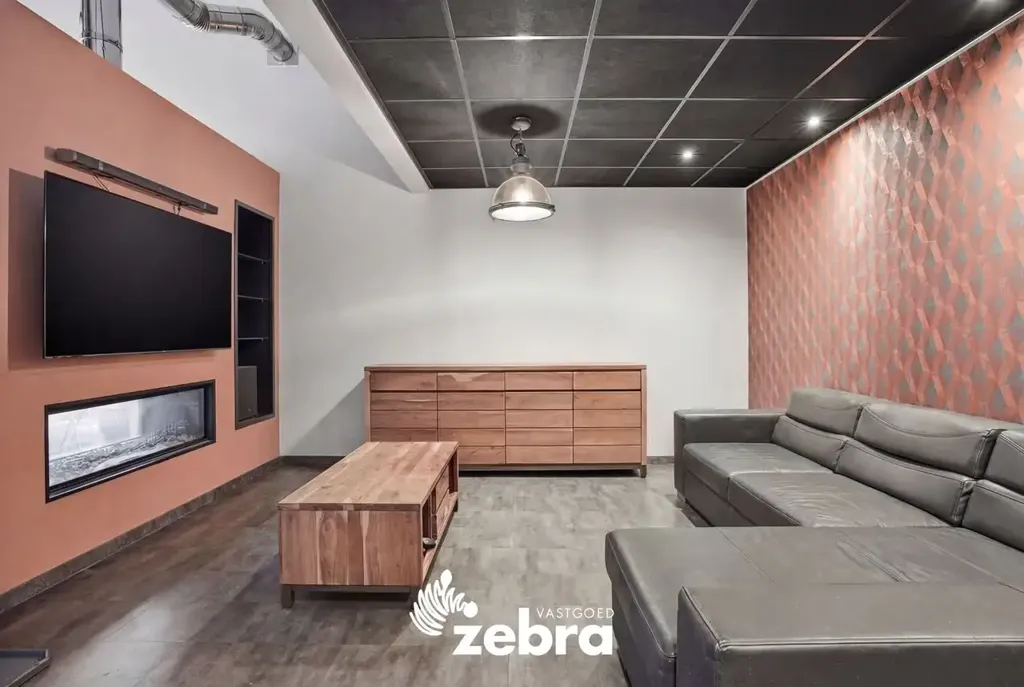 Living Room - Commercial Property with Private Flat in Pittem Centre