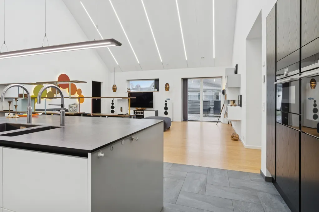 Cuisine - Contemporary Villa with Garden in Holbæk