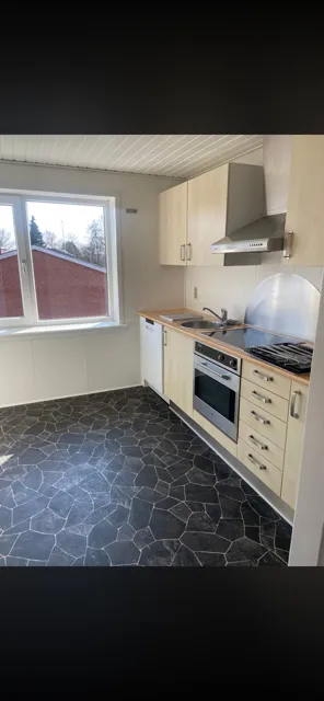 Köök - 3-Bed Flat with Balcony in Hammershøj