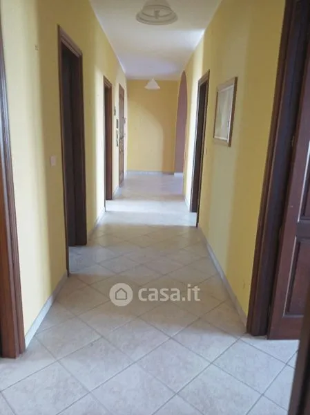 Entrée - Three-Bedroom Apartment with Verandas in Bosa Centre