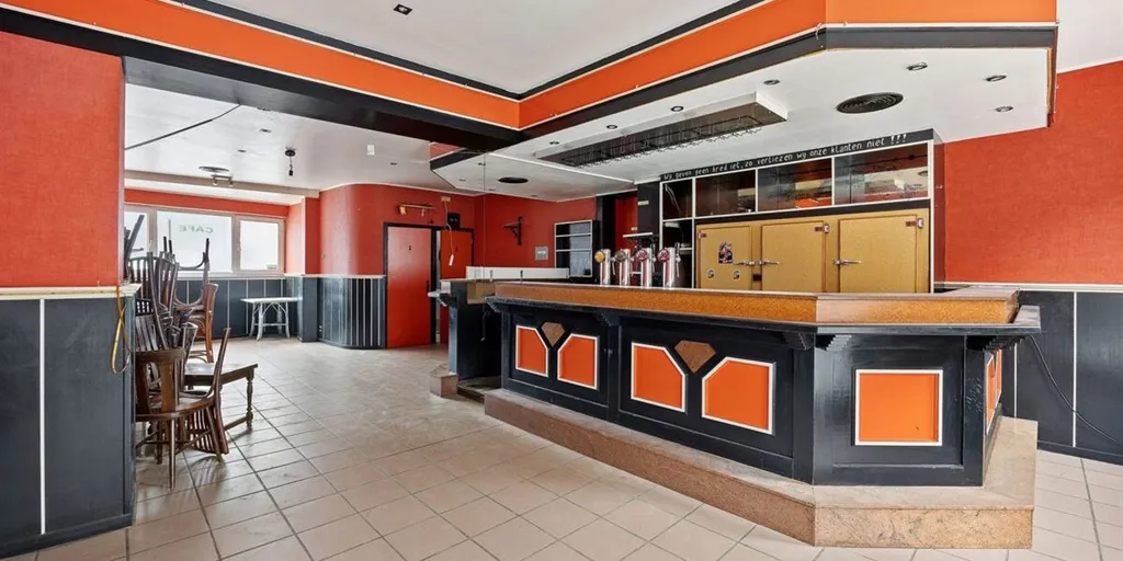 Rooms - Mixed-Use Property with Private Residence in Tongeren