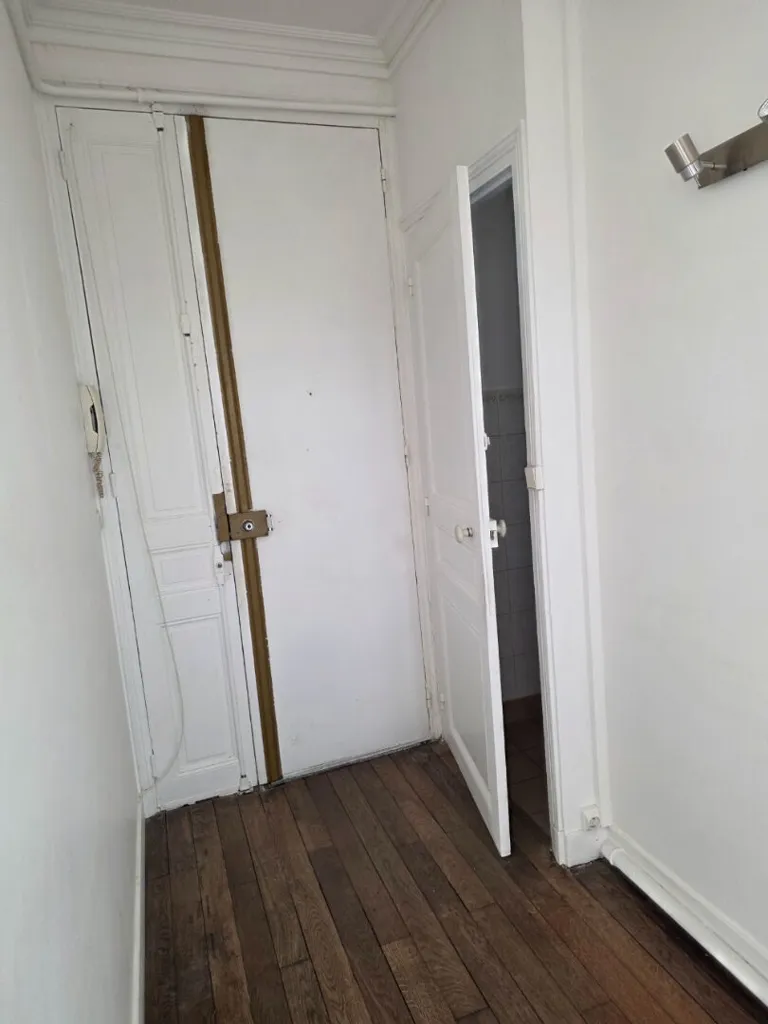 Pièces - Appartement Lumineux avec Digicode à Saint-Louis