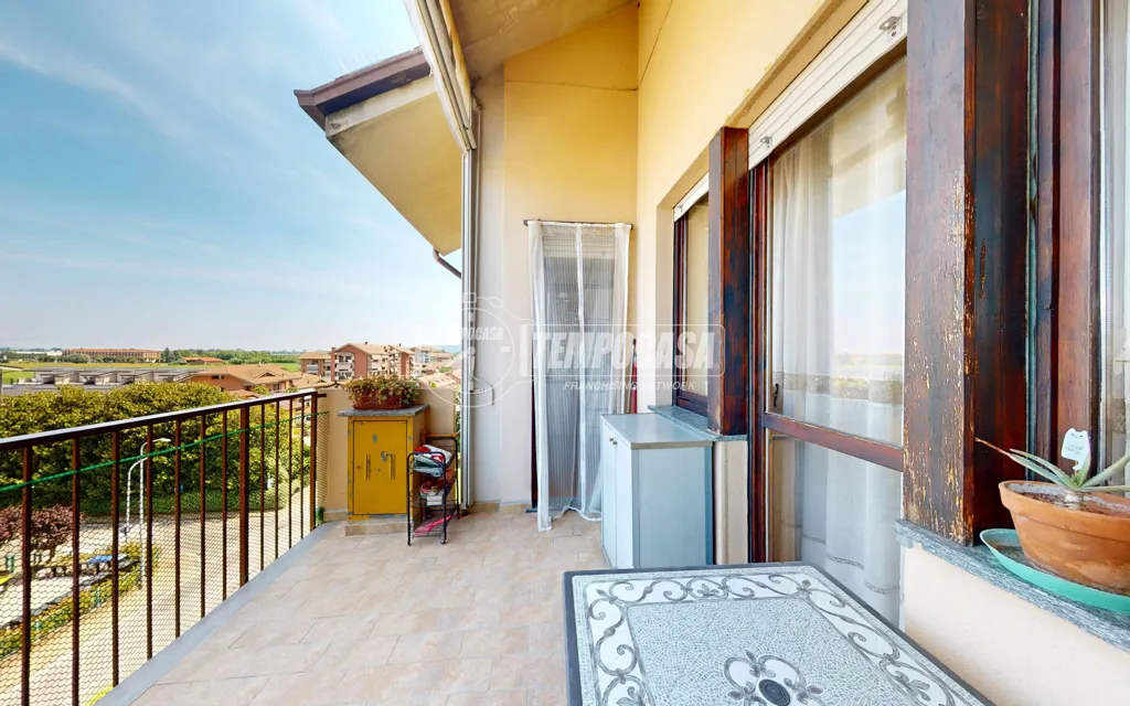 Balcon - Bright Trilocale with Balcony in Mappano