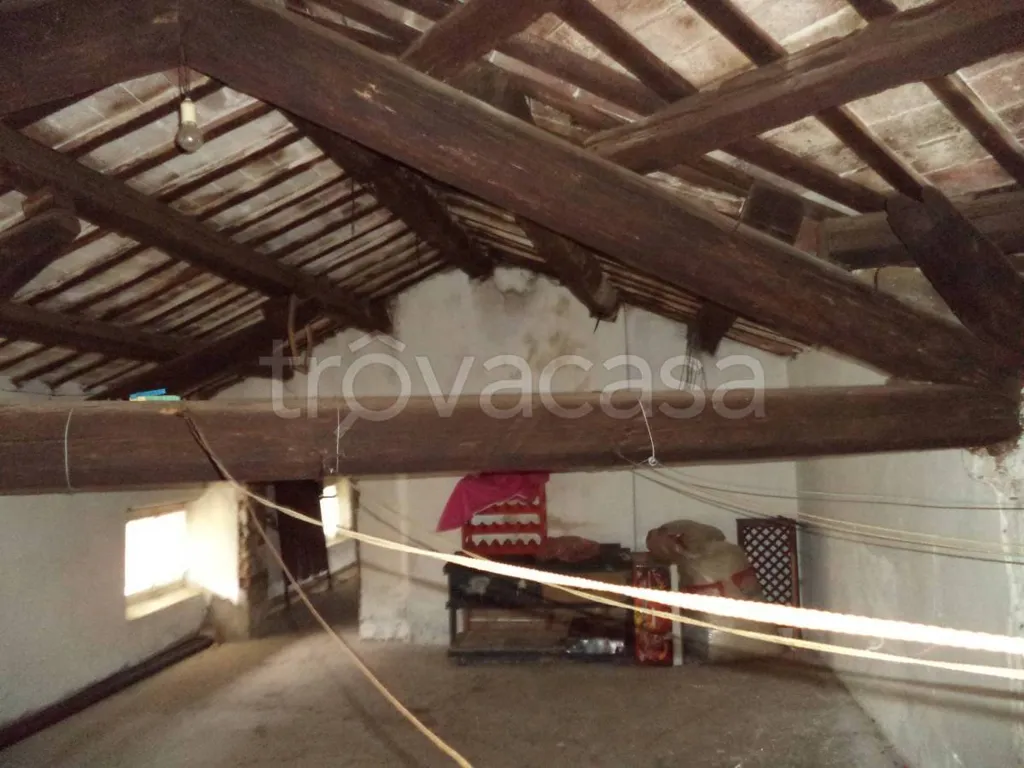 Pièces - Independent House with Garden in Cormons
