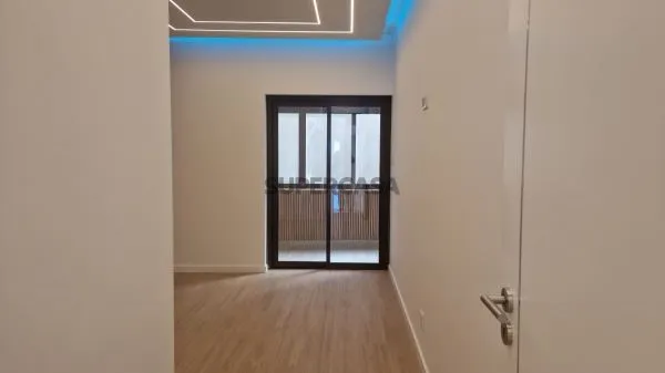 Hallway - 3-Bedroom Flat with Sea View in Loulé