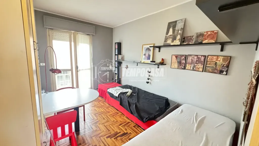 Appartement 5 pièces à IT