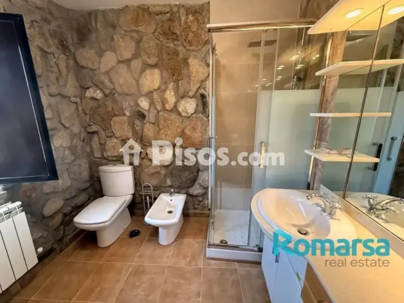 Salles de bain - Rural House with Pool in Gemuño