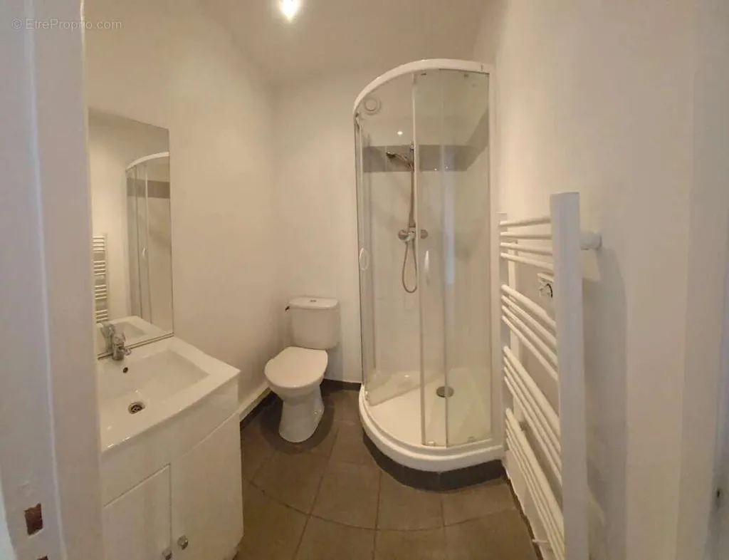 Salles de bain - Appartement 3 pièces à Avignon